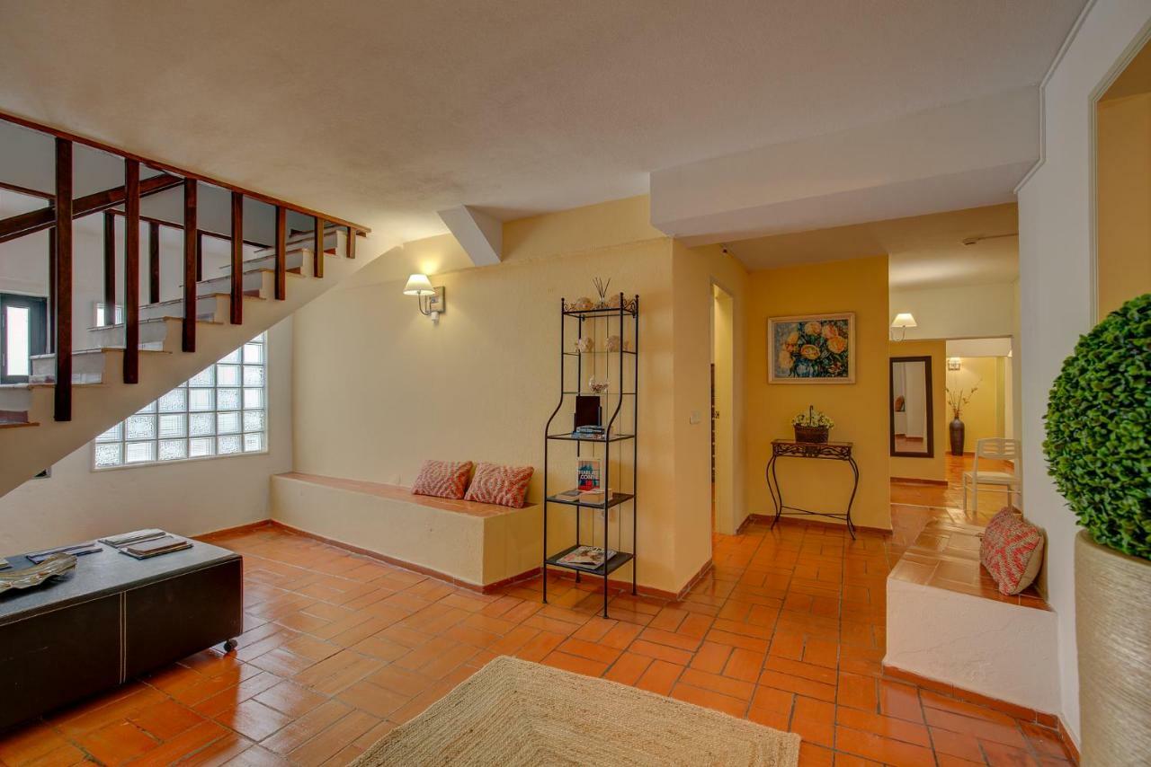 Manta Guest - Bed & Breakfast มันตาโรตา ภายนอก รูปภาพ